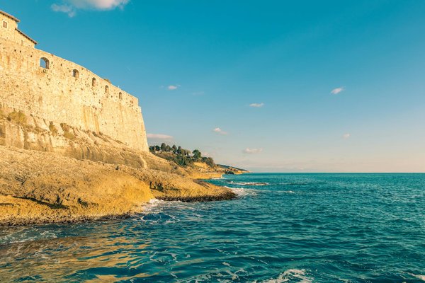 Discover your perfect retreat in the yorkshire dales: captivating vacation homes close to spectacular historic railways